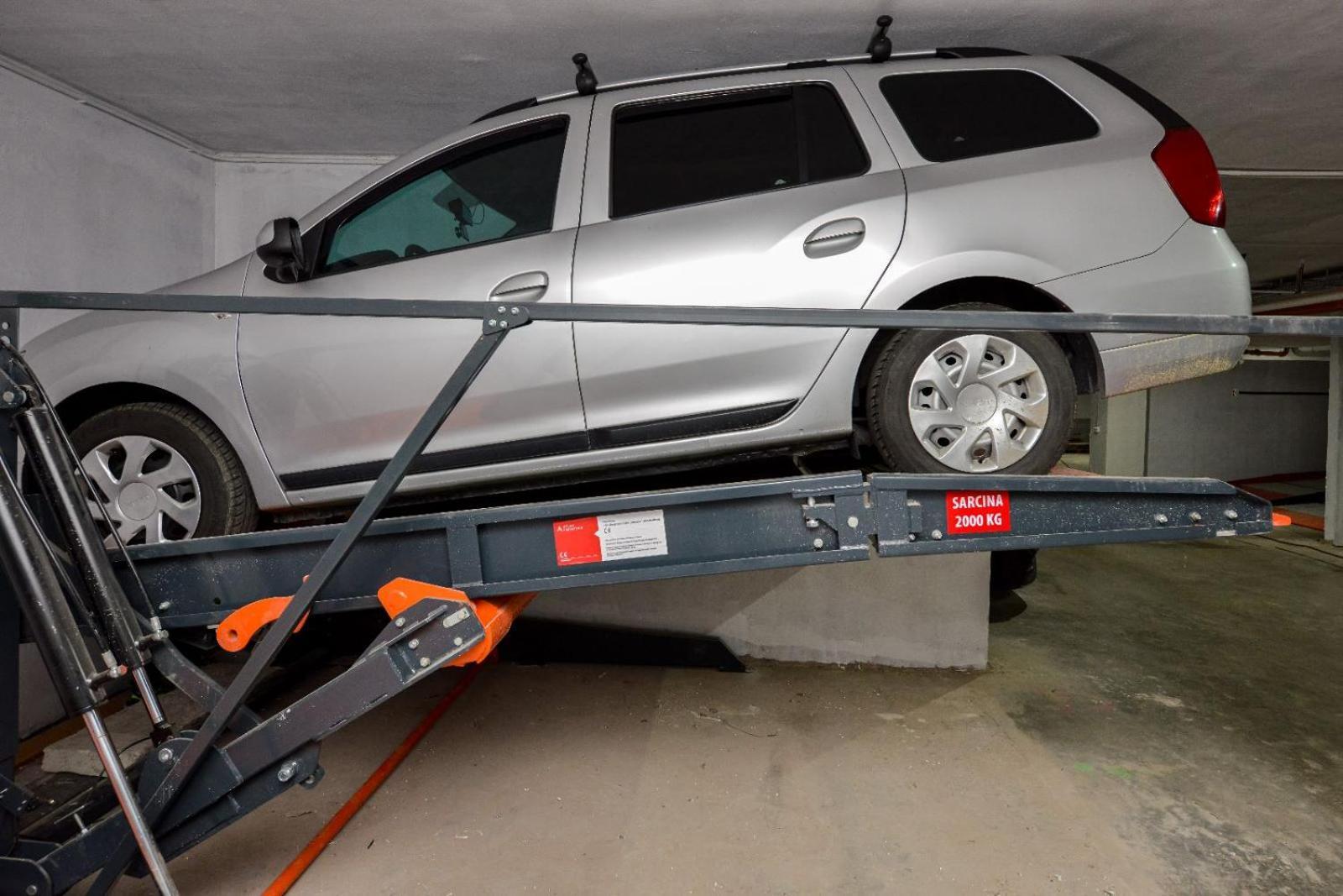 - Private Parking Appartamento