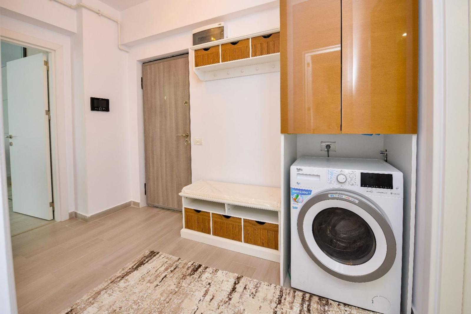- Private Parking Appartamento Bucarest