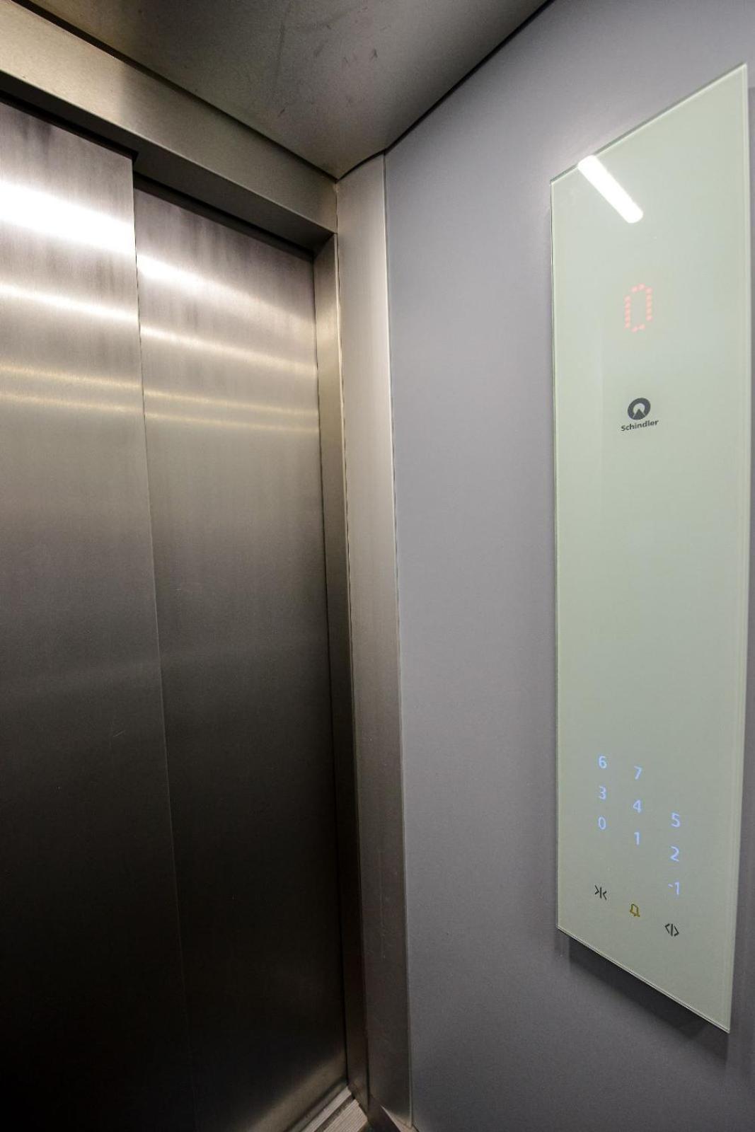 - Private Parking Appartamento Bucarest